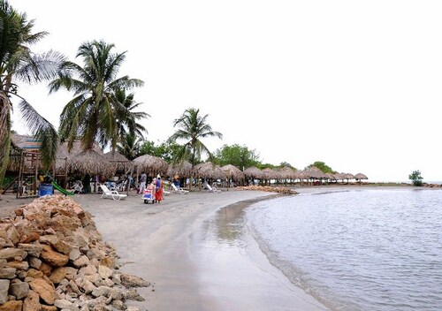 Apartamentos con Alimentación en Coveñas 001