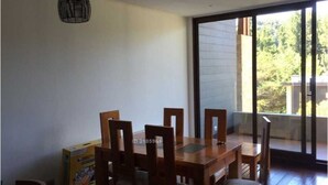 Coffee/tea maker, full-sized fridge, microwave, dishwasher - Departamento Condominio Parque Puerto Pinares 020 (Pucón)