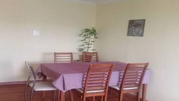 In-room dining