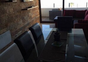 In-room dining - Departamento Jardin Del Mar y Spa 009 (La Serena)