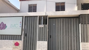 Unclassified image, 3 of 10, button - Casa Avic Iquique, 1167 (Iquique)