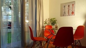 Essbereich im Zimmer