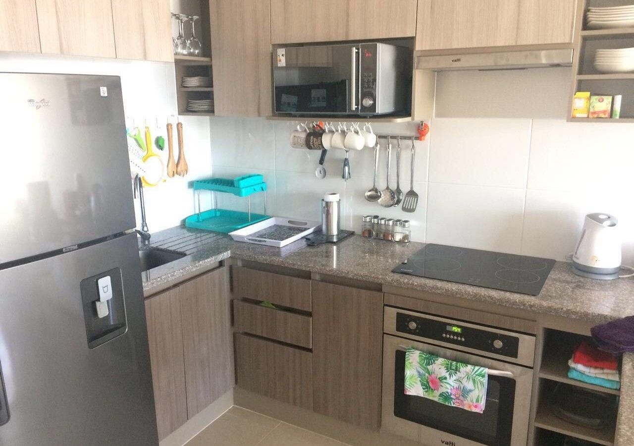 Microwave, dishwasher, cookware/dishes/utensils