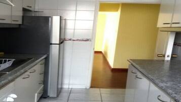 Full-sized fridge, microwave, coffee/tea maker