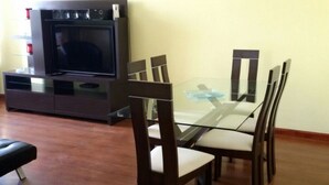 In-room dining - Departamento con Vista al mar Para 4 Personas, Iquique 013 (Iquique)