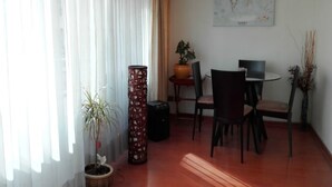 In-room dining - Duplex 2 Habitaciones Las Condes Santiago (Santiago)