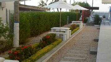 Khuôn viên nơi lưu trú