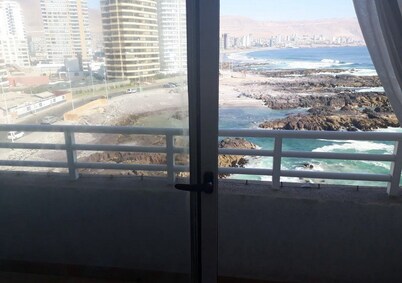 Departamento en Edificio Peninsula Cavancha, 001