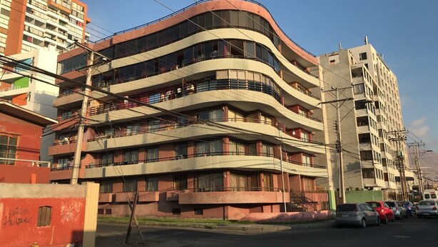 숙박 시설 정면