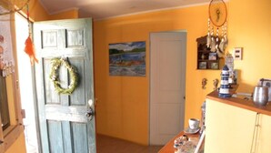 Unclassified image, 2 of 12, button - Casa en Parcela Para 6 Personas, 3 Habitaciones, Horcón 001 (Puchuncavi)