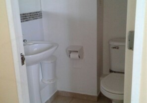 淋浴设施、坐浴桶