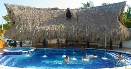 Cabaña con Piscina 085