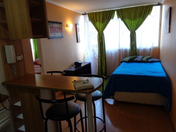 Bureau, Internet gratuit par cĂąble