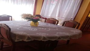房內用餐區