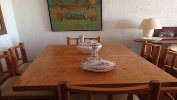 In-room dining