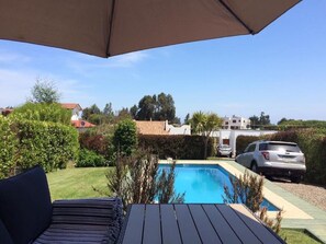 Outdoor pool - Casa Henriquez 7 Personas (Puchuncavi)