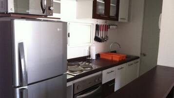 Dụng cụ nấu nướng/bát dĩa/dao nĩa