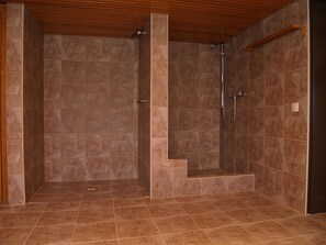Ducha y toallas