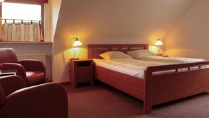 Chambre Confort, 1 grand lit, non-fumeur