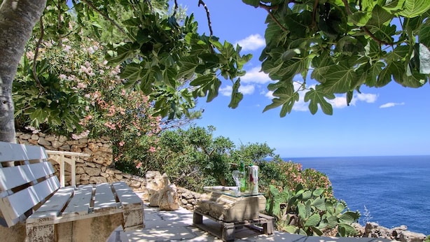 Unclassified image, 1 of 1, button - Rural Othoni, Rare View (Gagliano del Capo)
