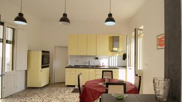 Essbereich im Zimmer