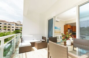 Premium Condo, 1 Bedroom, Partial Sea View | Terrace/patio