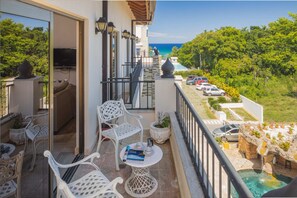 Penthouse Premium, 3 phòng ngủ, hiên | Ban công