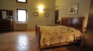 Bureau, accès au Wi-Fi (inclus)