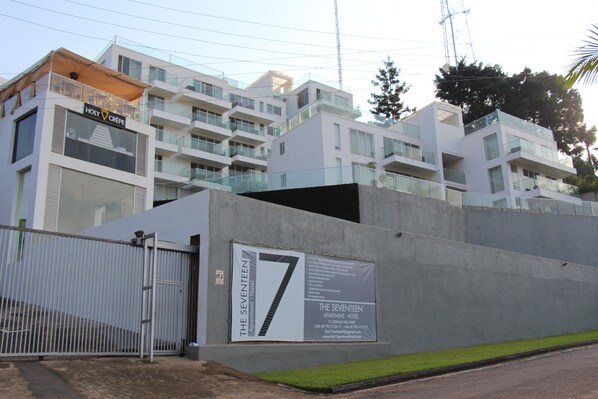 Bagian depan properti