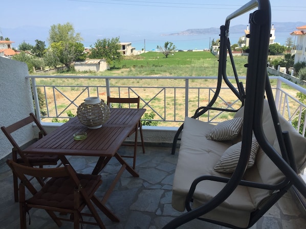 Bloc d'apartaments (Vasiliki) | Balcó