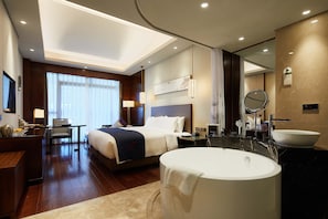 Minibar, in-room safe, desk, blackout curtains - Fu Rong Ge Hotel (Xi'an)