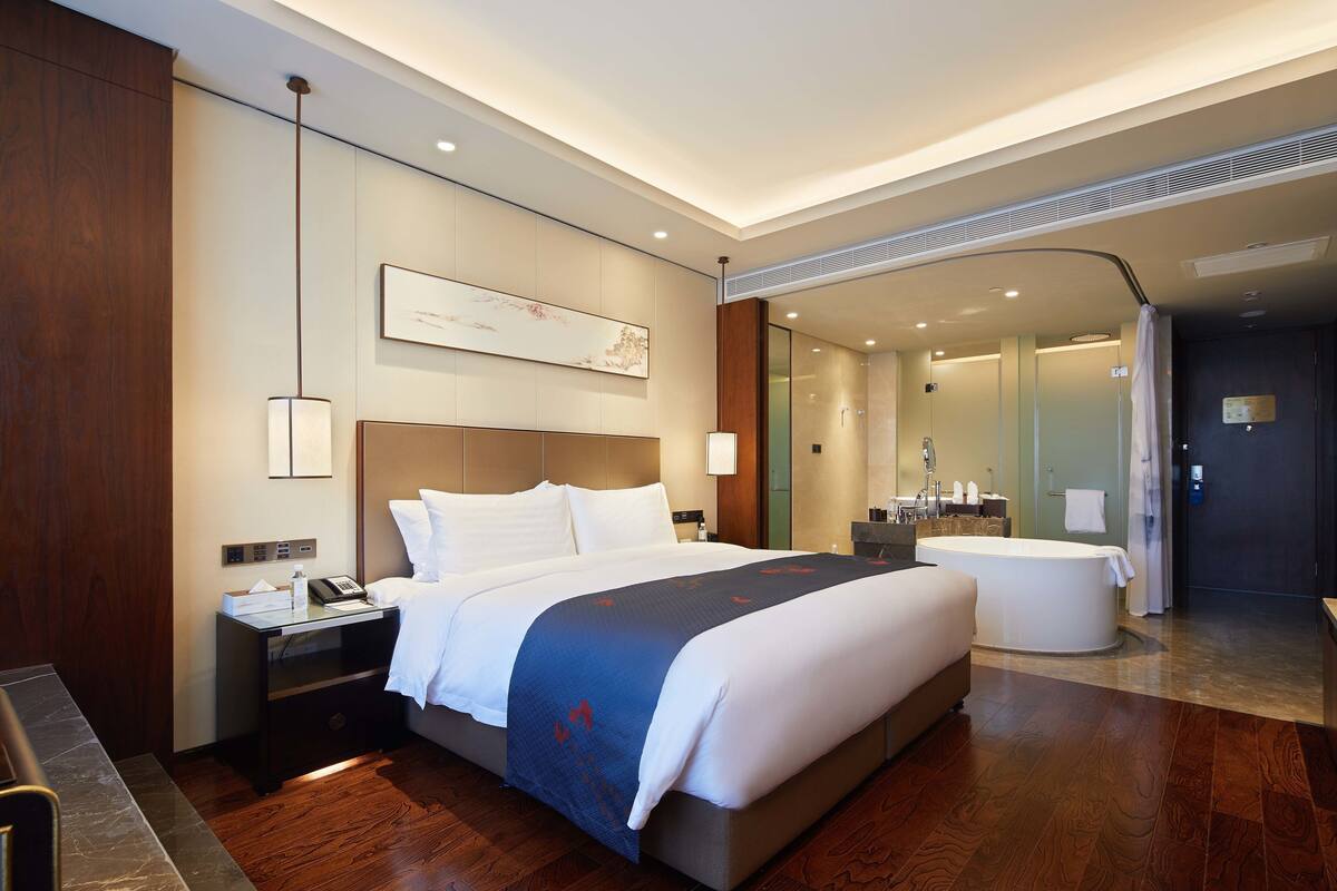 Minibar, in-room safe, desk, blackout drapes