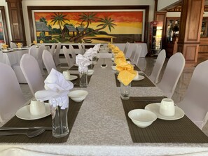 Banquet hall