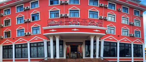 Fachada de la propiedad