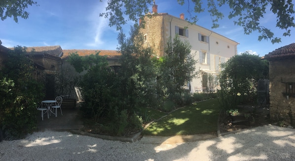 Honeymoon Suite, 1 Bedroom, Hot Tub | Property entrance
