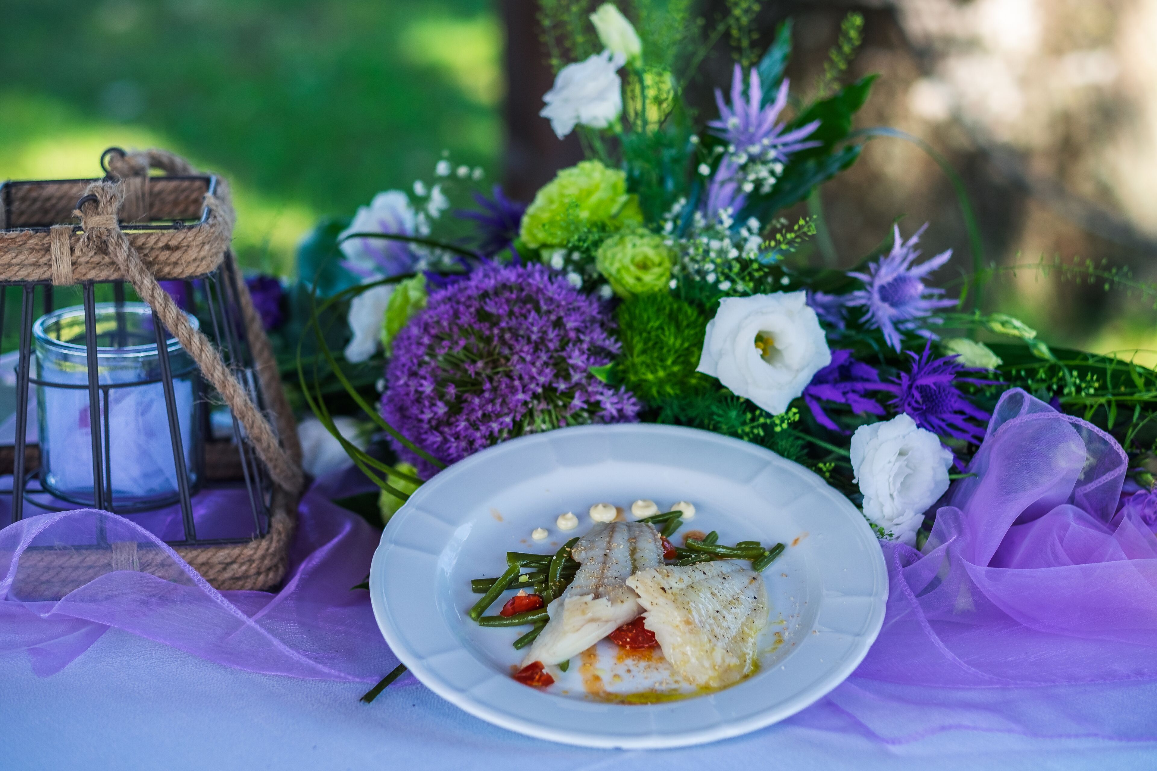 lunch and dinner served, local and international cuisine