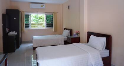 Jirasin Hotel & Apartment