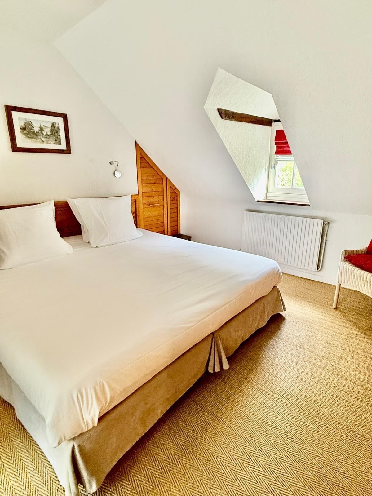 Classic-sviitti | Työpöytä, ilmainen Wi-Fi, vuodevaatteet