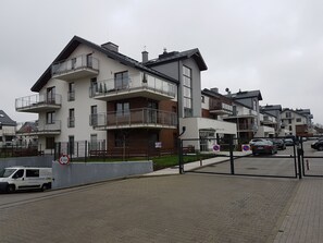 Front of property - Stawowa Apartment with private garage (Kraków)