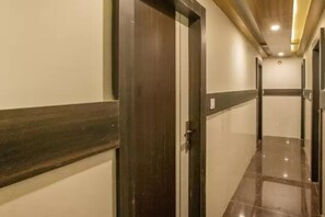 Interior - OYO 11915 Varcity Park (Bengaluru)