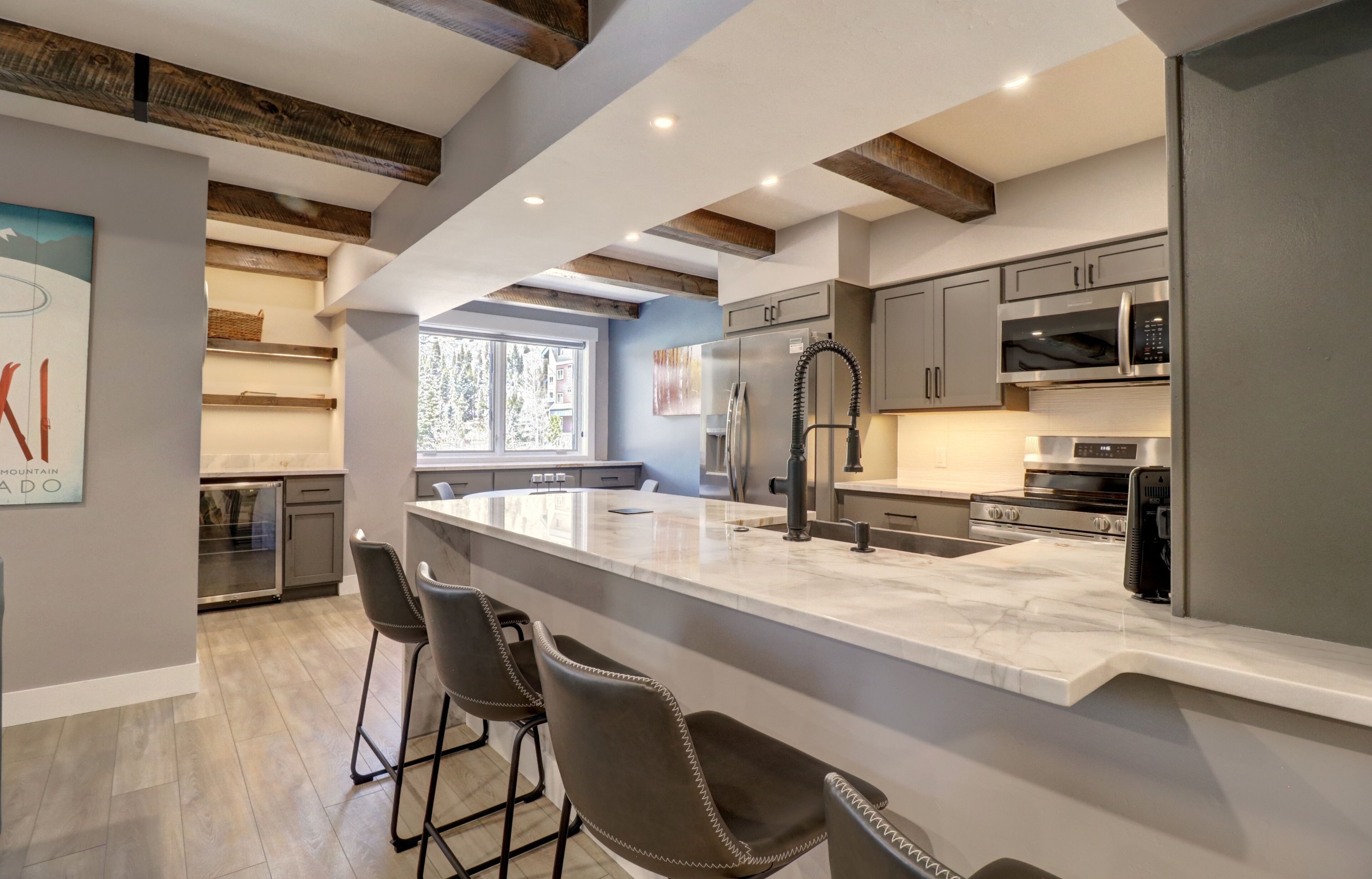 Appartement, 2 slaapkamers | Privékeuken | Een koelkast, een microgolfoven, een oven, een vaatwasser