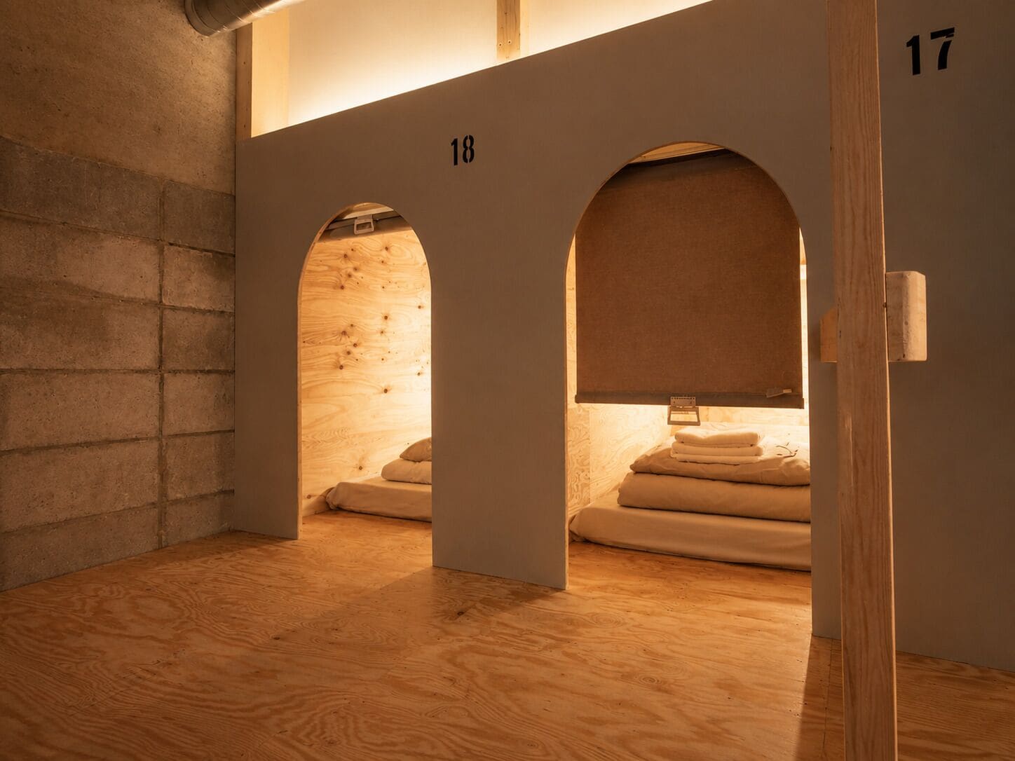 WiFi (free), bed sheets