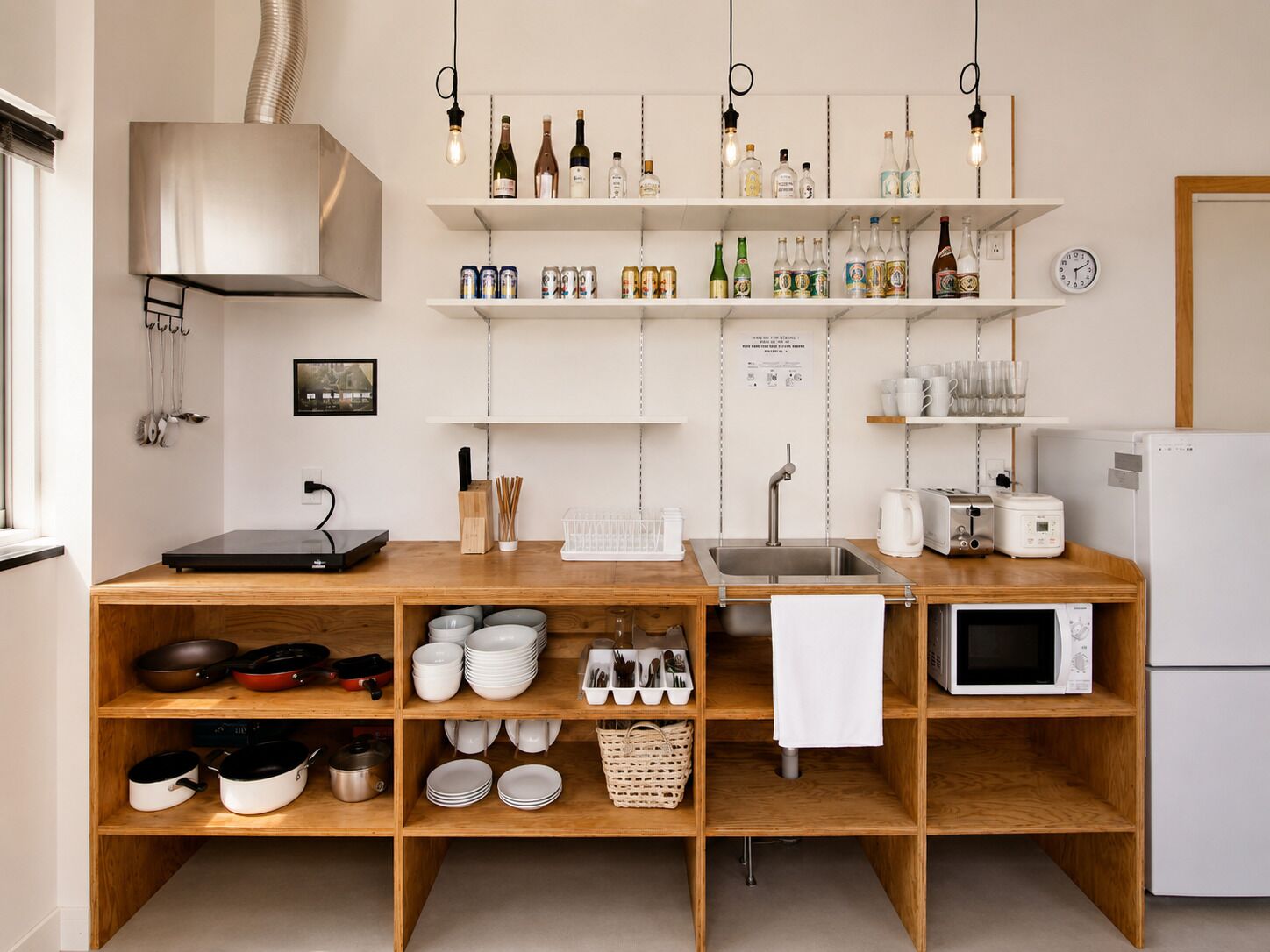 Full-size fridge, microwave, stovetop, toaster