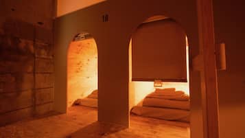 Dormitorio compartido básico, solo para mujeres, para no fumadores | Wifi gratis