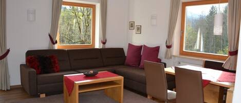Premium Apartment (2) | Living room