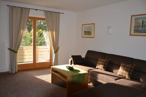 Living room - Beim Schutzbichler (Reit im Winkl)