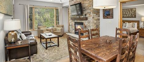 Apartment, 2 Schlafzimmer | Speisen