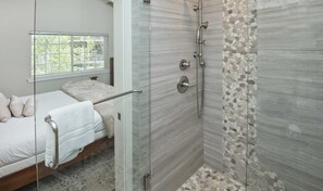 Condo, 3 Bedrooms | Bathroom | Hair dryer, towels, soap, shampoo - 9 Vail Rd. #26 3 Bedroom Condo by RedAwning (Vail)