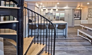 Condo, 3 Bedrooms | Interior - 9 Vail Rd. #26 3 Bedroom Condo by RedAwning (Vail)