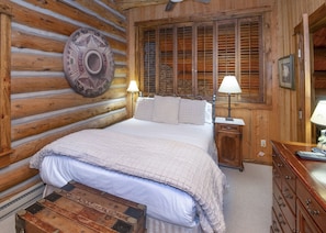 Townhome, 2 Bedrooms